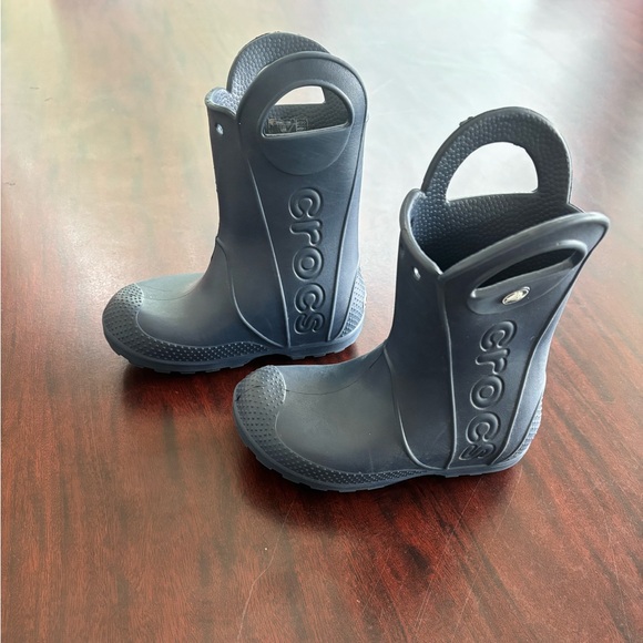 CROCS Kids' Dark Blue Rain Boots - Picture 1 of 3